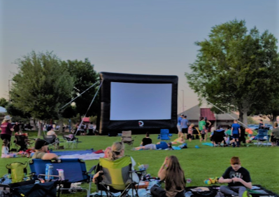 Elite Outdoor Movies Professional 20' Outdoor Cinema System