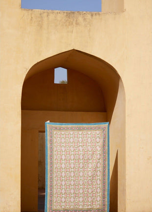 Powered By People Topanga Throw (White)