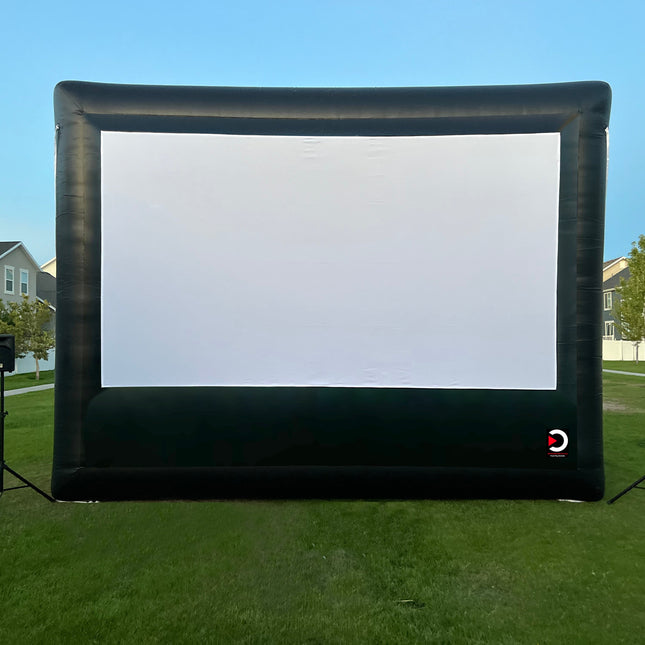 Elite Outdoor Movies Professional 17' Outdoor Cinema System