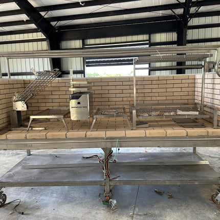 Tagwood BBQ 09SS Insert Style Argentine Santa Maria Wood Fire & Charcoal Gaucho Built in Grill