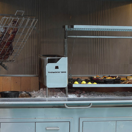 Tagwood BBQ 28SS Argentine Santa Maria Wood Fire & Charcoal Gaucho Built in Grill