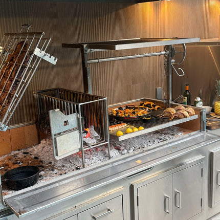 Tagwood BBQ 28SS Argentine Santa Maria Wood Fire & Charcoal Gaucho Built in Grill