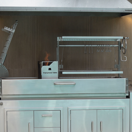 Tagwood BBQ 28SS Argentine Santa Maria Wood Fire & Charcoal Gaucho Built in Grill