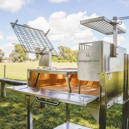 Tagwood BBQ 33SS Argentine Clamp Grill with firebox