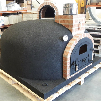 Traditional Wood Fired Brick Pizza Oven - Dymús