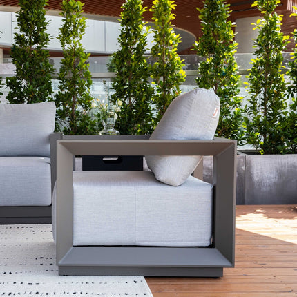 Elementi Newport Outdoor Chair