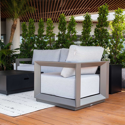 Elementi Newport Outdoor Chair