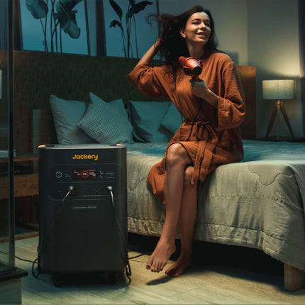 Jackery Explorer 5000 Plus Solar Generator